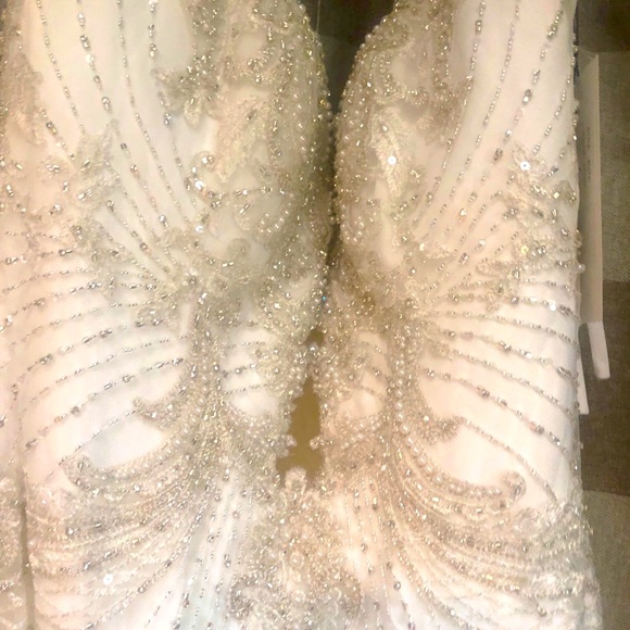 Kitty Chen Couture Bridal gown “Evita.”Size 12 NWT - Picture 2 of 9